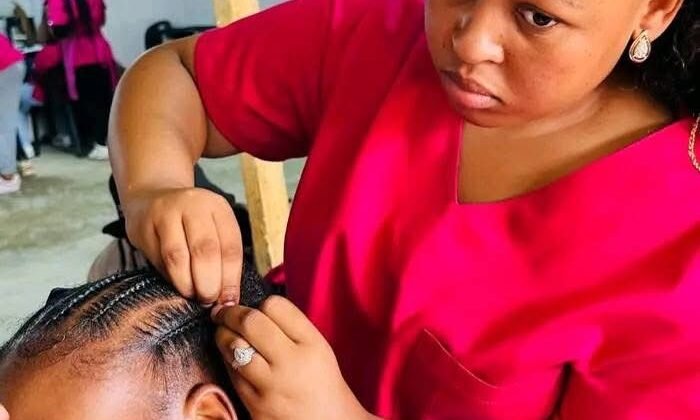 10-Day Nails & Lash Extensions Course